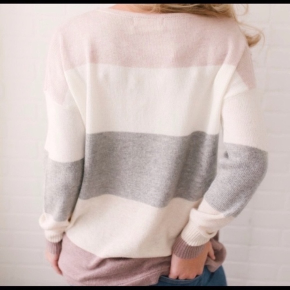 LAST ATHENA Colorblock Long Sleeve Top - MAUVE MIX - Picture 4 of 4